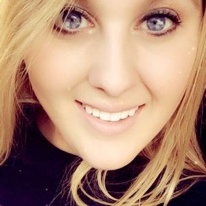 Meet your Posher, Destiny