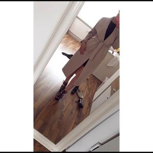 Meet your Posher, Semira