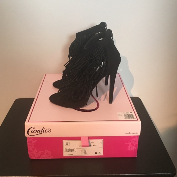 Shoes - Picture 2 of 2