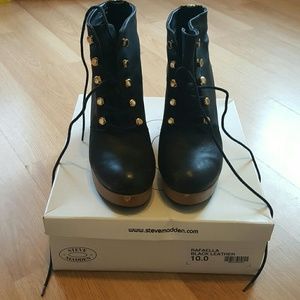 Steve Madden Booties
