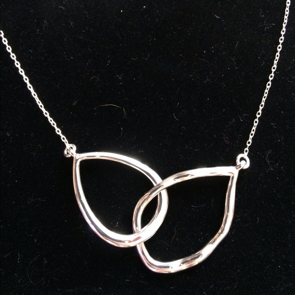 Chloe + Isabel interlocking teardrop necklace