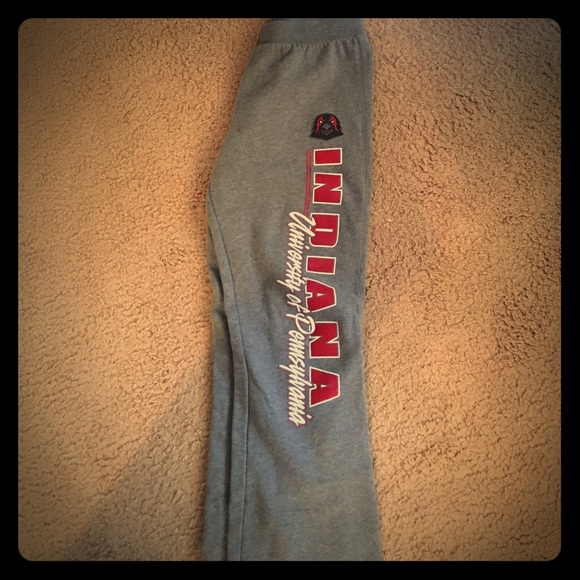 IUP sweat pants