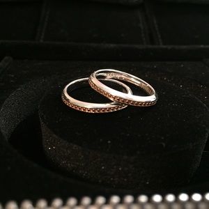 Kameleon stackable rings