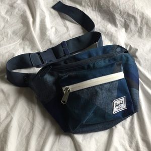 Herschel Fanny Pack