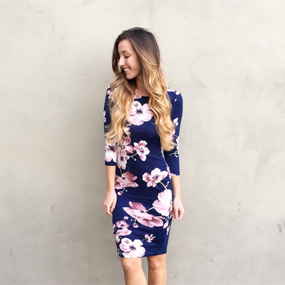floral midi dress - Picture 2 of 4