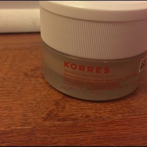 NWOT Korres Brightening Sleep Mask