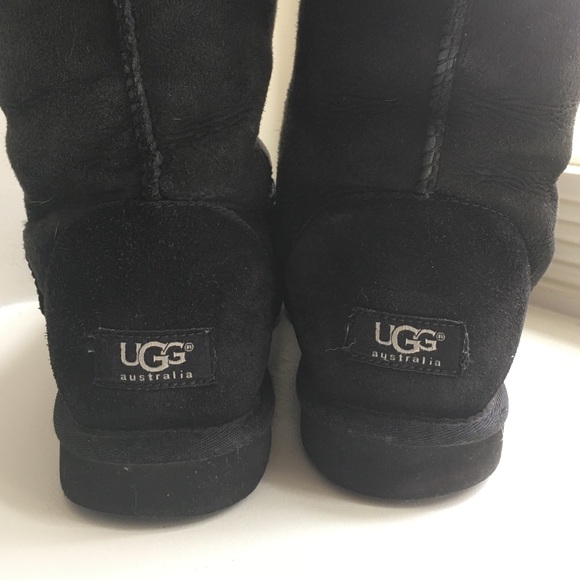 ugg classic tall black size 8 ugg classic tall black size 8