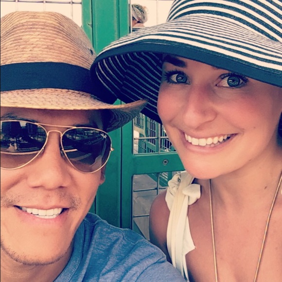 Meet your Posher, Jackie - Picture 3 of 4