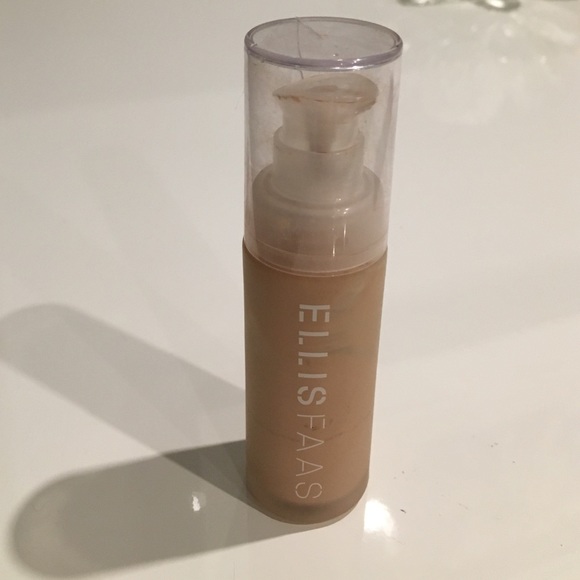 Ellis Faas Skin Veil Foundation Shade 103L