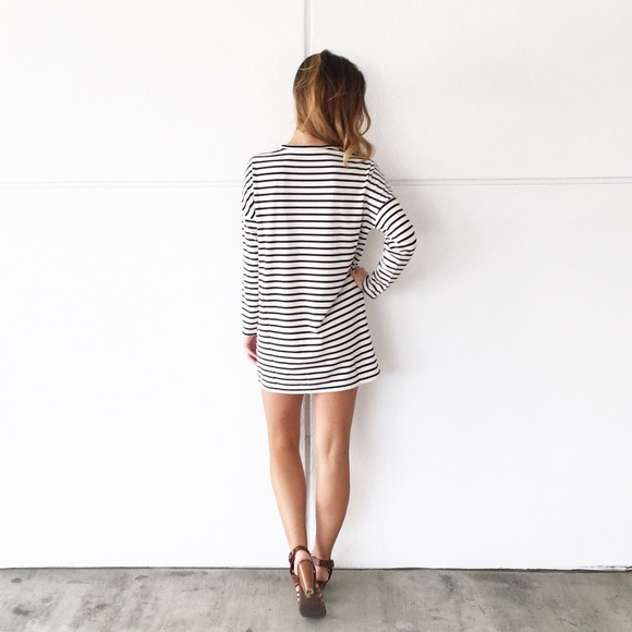 striped pocket dress - Picture 4 of 4