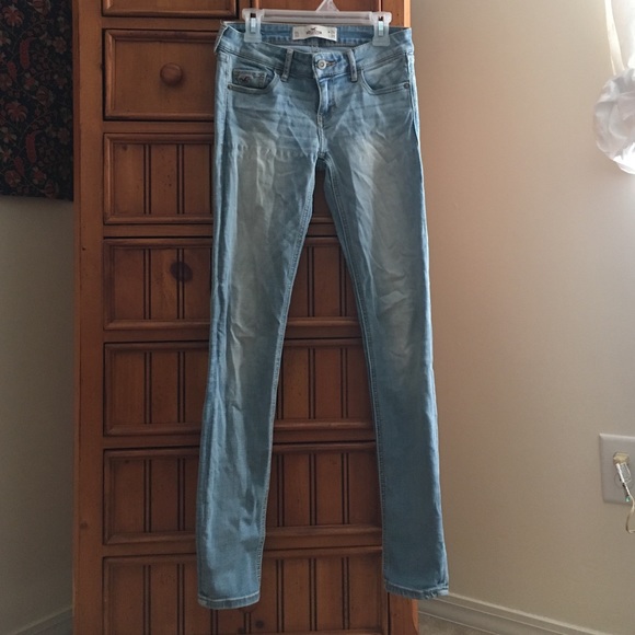 Hollister skinny jeans - Picture 1 of 4
