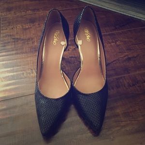 Black Suede Mossimo patterned heels