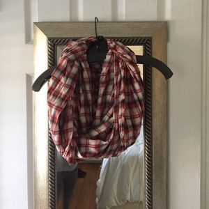 Gap Plaid scarf