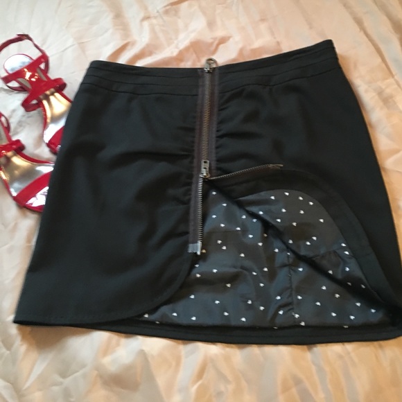 D•E•P•T black skirt. - Picture 5 of 5