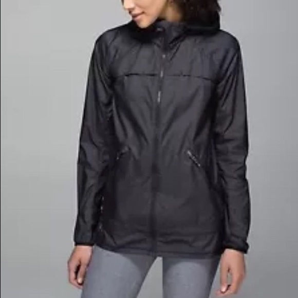 Lululemon Miss Misty Raincoat