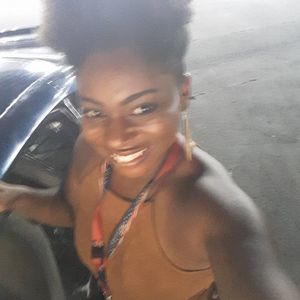 Meet your Posher, Janel