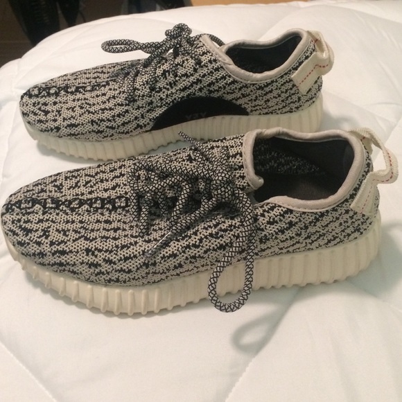 Authentic Yeezy 350 boosts