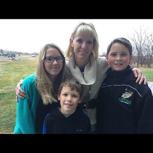 Meet your Posher, Kellie