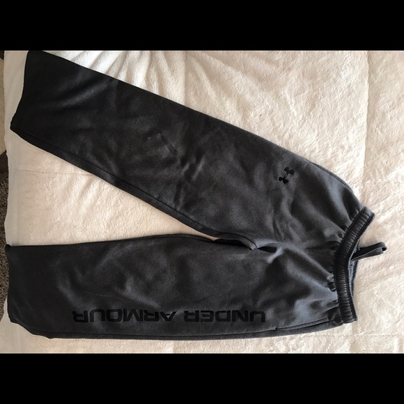 Youth Small Under Armour Pants