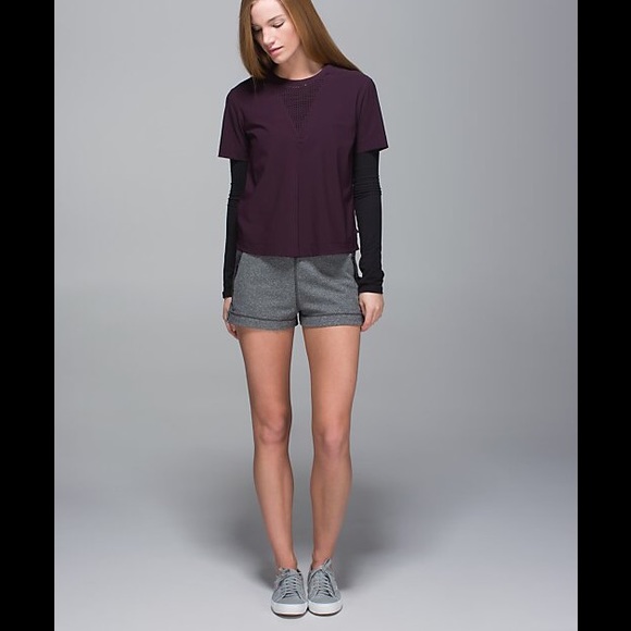 Lululemon All in Short, Size 4