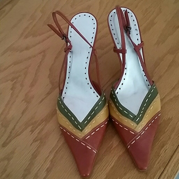 BCBGIRLS pointy shoes