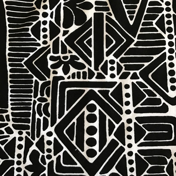Aztec skirt - Picture 2 of 2