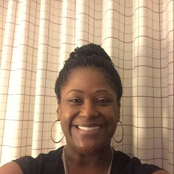 Meet your Posher, Robin