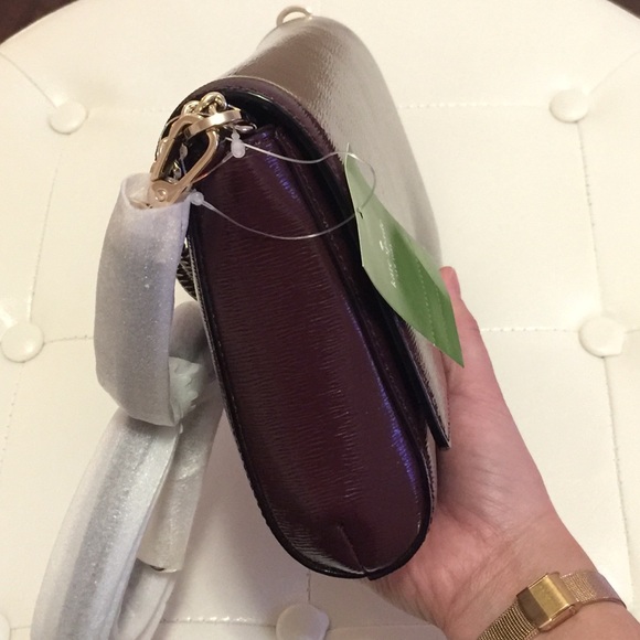 Kate Spade wine small Greer purse shoulder bag - Picture 3 of 3