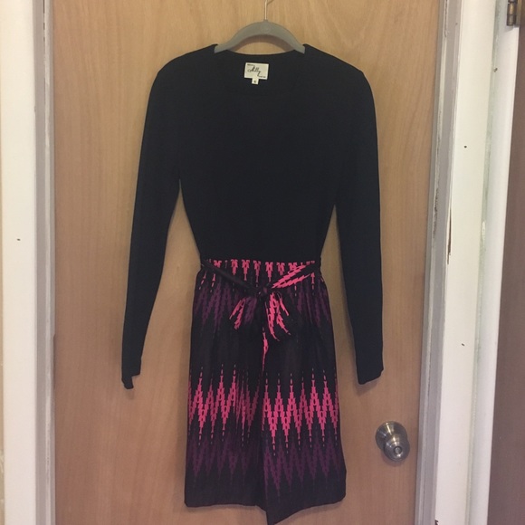 Milly v neck dress with silk chevron skirt