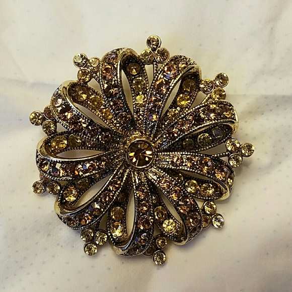Jewelry Women's brooch