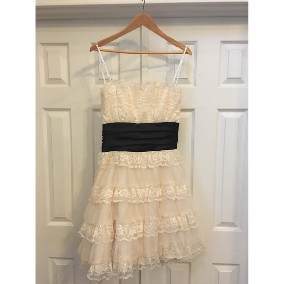 Cream Lace Strapless Prom Dress