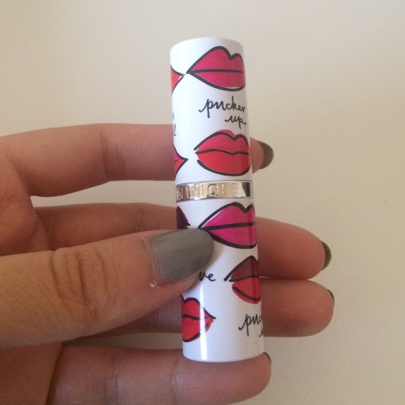CLINIQUE Lipstick Sample - Picture 2 of 4