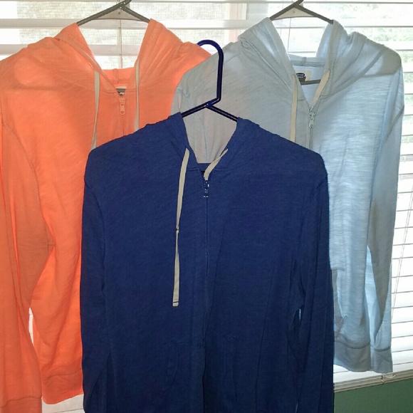 3 light weight zipper sweat shirts