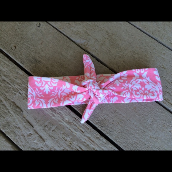 Girls Pink and White Filigree Headband