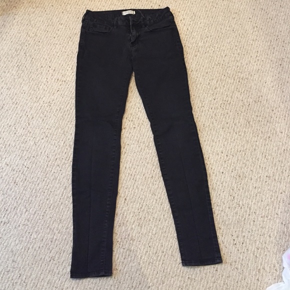 Black Bullhead Jeans