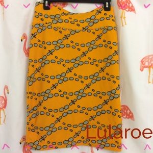 Lularoe Cassie Yellow with Gray pattern