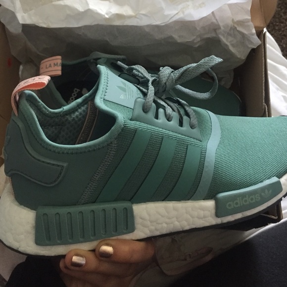 NMDS Adidas boost - Picture 3 of 3