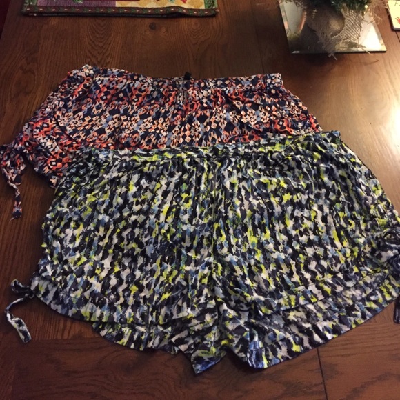 Set of 2 shorts