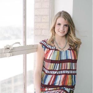 Meet your Posher, Julia