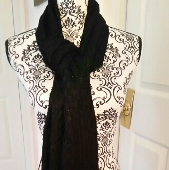 Scarf - Picture 2 of 2