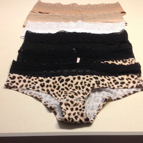 Lots of Victoria Secret panties!