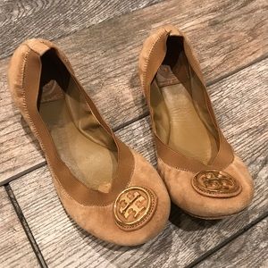 Tory Burch Caroline suede flats size 6.5