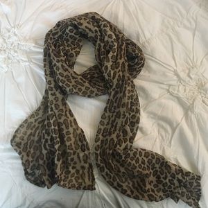 Ann Taylor Loft leopard print scarf