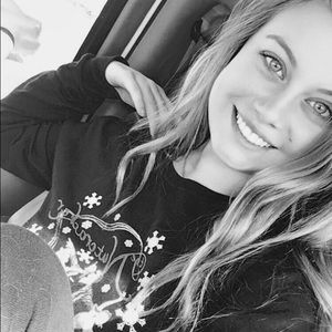 Meet your Posher, Paige