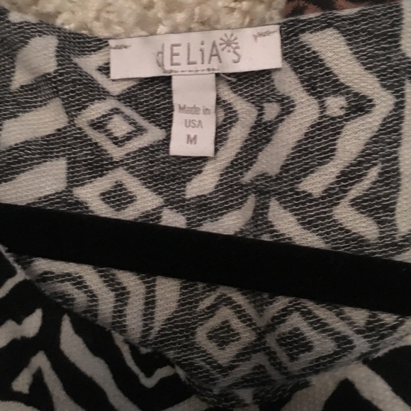 Print tops! - Picture 2 of 4