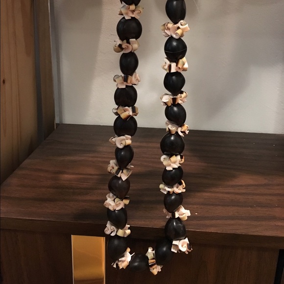 Hawaiian royal beads - Picture 1 of 1