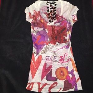 Cute graphic tee with rhinestones & ripped back