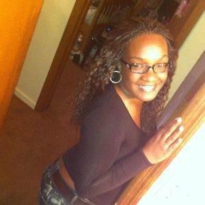 Meet your Posher, Nelly