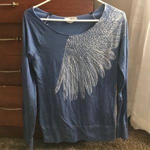 Long sleeve lightweight shirt