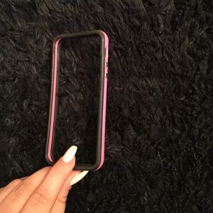 Iphone 5 case border